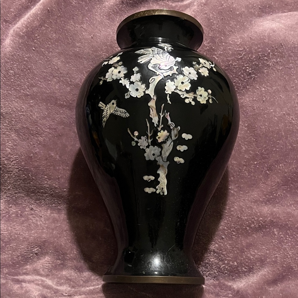 Korean Black Lacquer Floral Inlay Decorative Vase